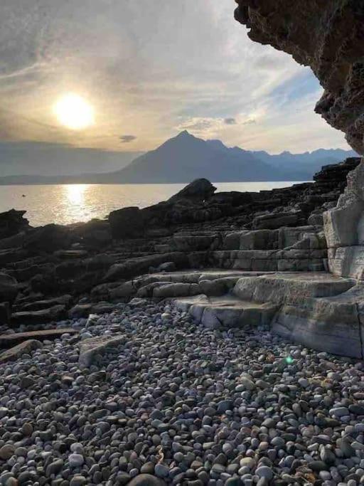 Dunmara: Self Catering Cottage On The Isle Of Skye Broadford (Isle of Skye) Exterior foto
